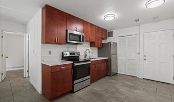 111 KAHULUI BEACH Rd D221, Kahului, HI 96732
