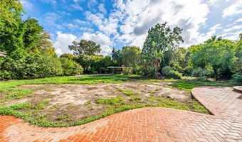 1210 Rodeo Rd, Arcadia, CA 91006