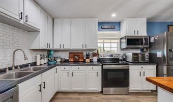 365 County Road 1180, Alvord, TX 76225