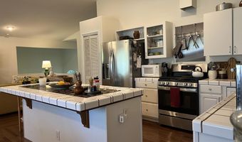 590 Kaiapa Pl, Haiku, HI 96708