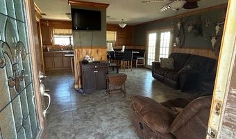 5885 Lake Mary Rd, Woodville, MS 39669
