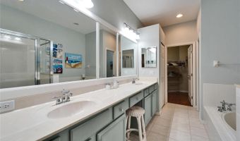 302 LATITUDE Pl, Apollo Beach, FL 33572