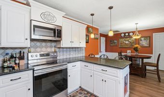 612 Dogwood Meadows Ln, Austin, AR 72007