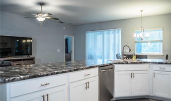 261 WALKERS POINT Dr, Auburndale, FL 33823