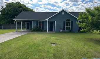 408 Dora St, Albertville, AL 35950