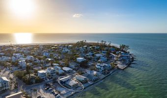 871 N SHORE Dr, Anna Maria, FL 34216