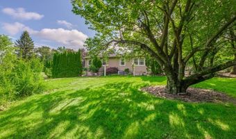 15 Lake Wallkill Rd, Alloway, NJ 07461