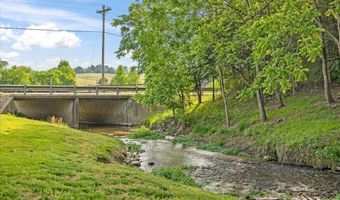 375 Middle Creek Rd, Afton, TN 37616