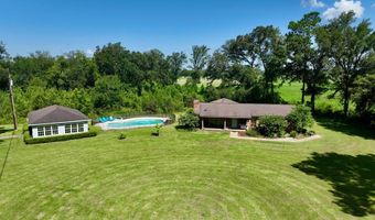 1477 Lake Dr, Bainbridge, GA 39817