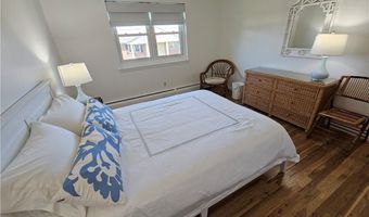 70 Carroll Ave 1004, Newport, RI 02840