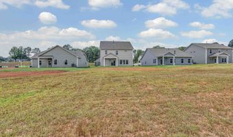 135 Hunter Ridge Dr, Boiling Springs, SC 29316