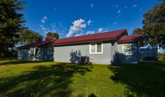 304 U St, Beaver City, NE 68926