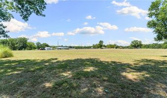 4301 SW 2nd St, Bentonville, AR 72712