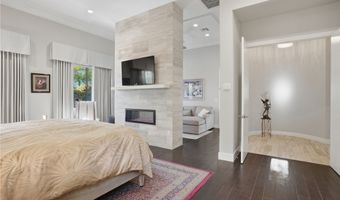 47 Moonfire Dr, Las Vegas, NV 89135