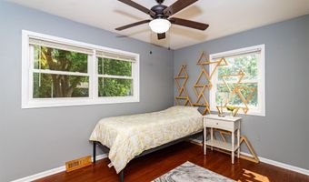 1621 Carroll Ave, Ames, IA 50010