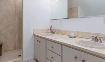 124 Auncient Oak Rd, Bethlehem, CT 06751