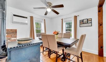 38 Anthony Dr, Cumberland, RI 02864