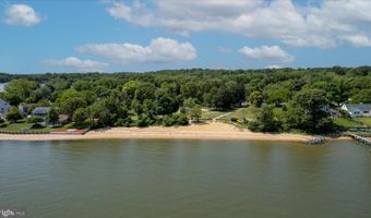 1000 LAKEVIEW Ln, Annapolis, MD 21409