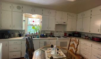 362 SE Main St, Blackfoot, ID 83221