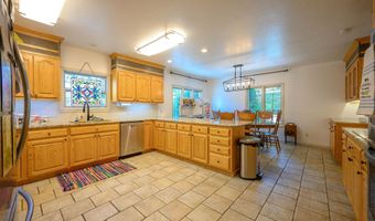 25 Aberdeen Dr, Batesville, AR 72501