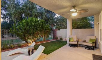 10736 Penhurst Way, Las Vegas, NV 89135