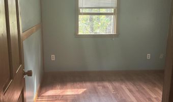 17 Prospect Mountain Rd, Alton, NH 03809