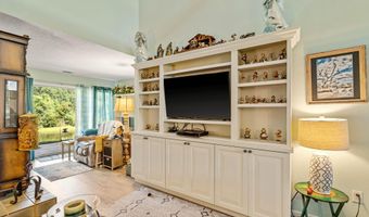 7 Marsh Harbor Dr D, Beaufort, SC 29907