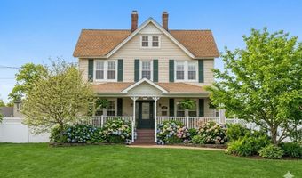 59 Purdy Ln, Amityville, NY 11701