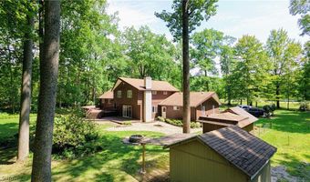 1305 Garrison Rd, Ashtabula, OH 44004