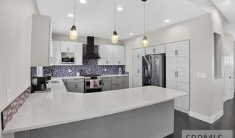 2607 Sparks Ln, American Falls, ID 83211