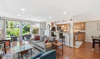 7541 SPRING LAKE Dr B-2, Bethesda, MD 20817