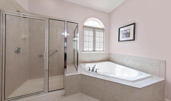 11 Salem Ct, Barnegat, NJ 08005