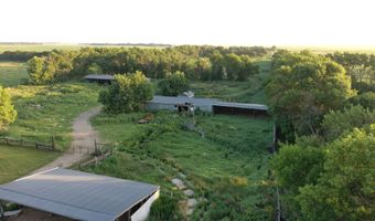38452 129th St, Aberdeen, SD 57401