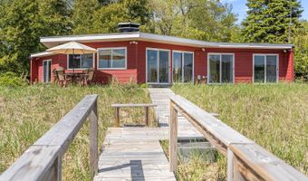 16560 Starke Rd, Arcadia, MI 49613