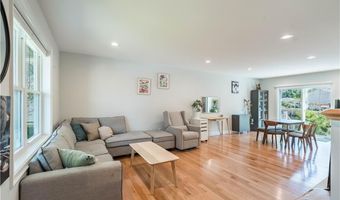 100 E View Ave, Cranston, RI 02920