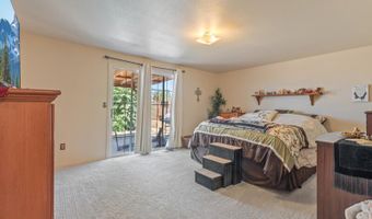 561 Yellow Jacket Rd, Dayton, NV 89403