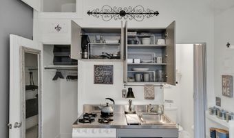 290 Commonwealth Ave 8, Boston, MA 02115