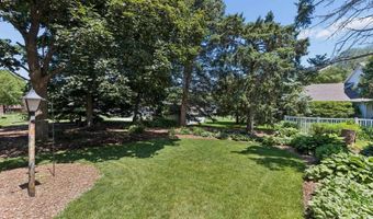 1520 Elkhorn Dr, Arlington, NE 68002
