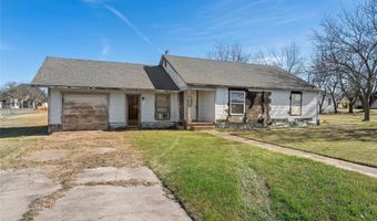 310 S 3rd St, Abbott, TX 76621