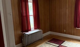 111 Summit St, Baileyville, ME 04694