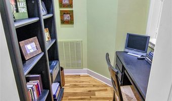 272 Eagle Point Dr, Austin, KY 42123