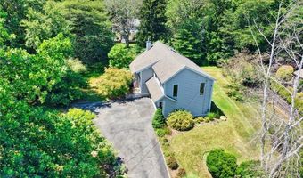 23 Fesser Ave, Bristol, RI 02809