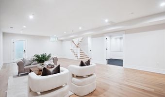 6605 PYLE Rd, Bethesda, MD 20817