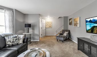 77 Sundridge Dr, Amherst, NY 14228