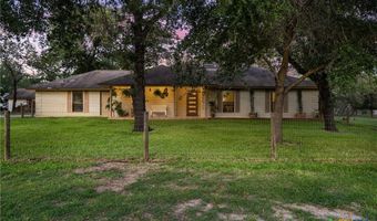 1843 Burr Oak Ln, Adkins, TX 78101