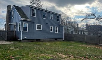 5 Lakeside Ave, Cranston, RI 02910