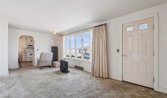 4306 F St, Amana, IA 52203