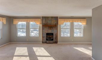 6866 Frandsen Rd, Alhambra, IL 62001
