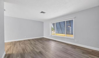 6305 COTTONWOOD Ln, Apollo Beach, FL 33572