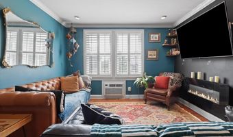 906 S WASHINGTON St 311, Alexandria, VA 22314